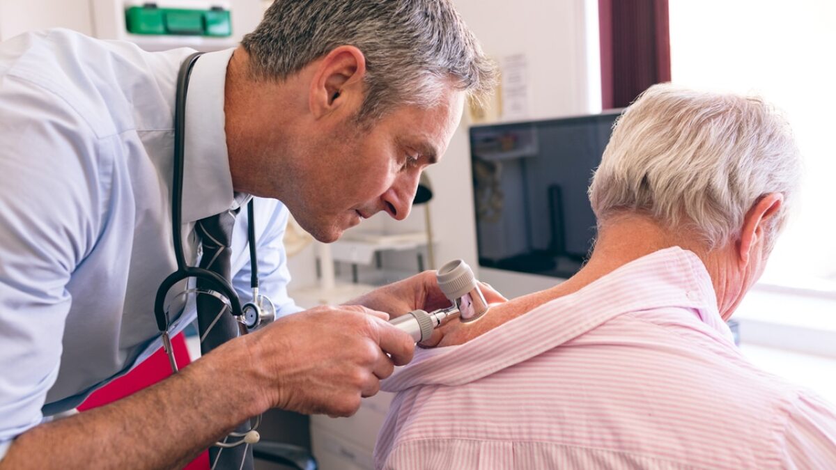 پرستار همراه الف